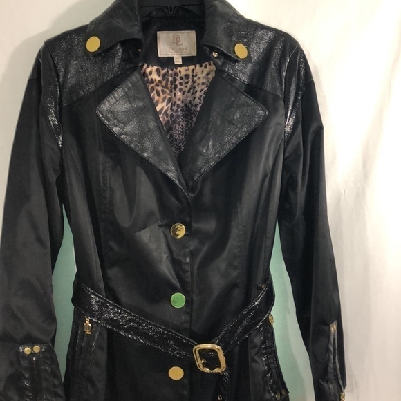 CLOAK DE’Lizza exclusive Internațional Corporation - Picture 2 of 16